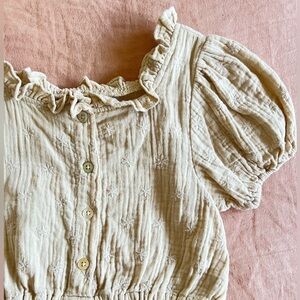 🌼 Rylee + Cru embroidered crop blouse